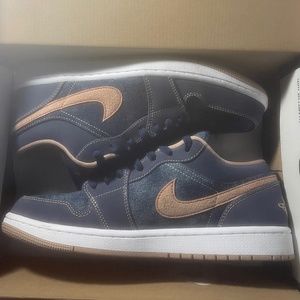 Jordan 1 Low